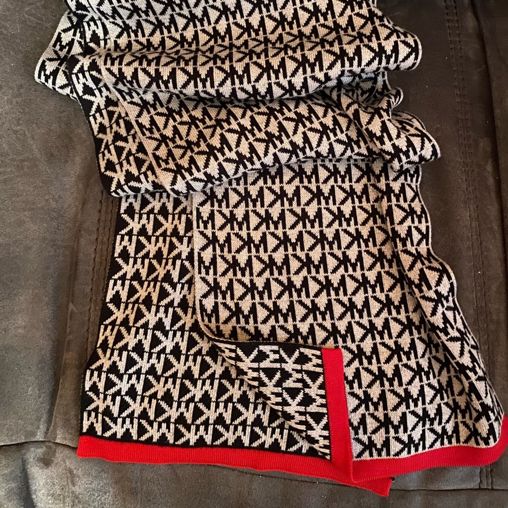 Michael Kors Scarf